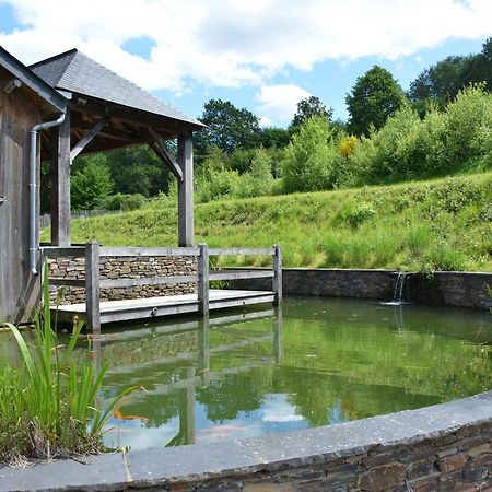 Villa With Hot Tub And Sauna Bievre Bagian luar foto